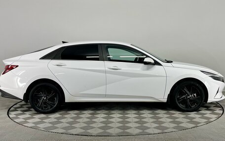 Hyundai Elantra, 2021 год, 2 120 000 рублей, 4 фотография
