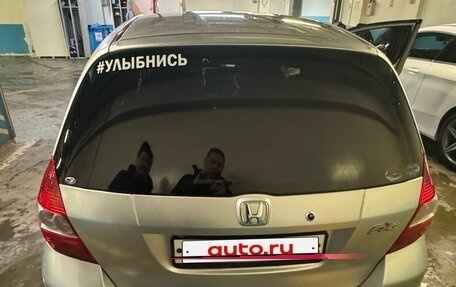 Honda Fit III, 2002 год, 300 000 рублей, 7 фотография