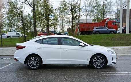 Hyundai Elantra VI рестайлинг, 2019 год, 2 050 000 рублей, 5 фотография