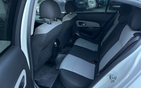 Chevrolet Cruze II, 2011 год, 1 120 000 рублей, 28 фотография