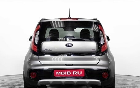 KIA Soul II рестайлинг, 2018 год, 1 425 000 рублей, 6 фотография