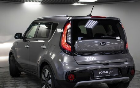 KIA Soul II рестайлинг, 2018 год, 1 425 000 рублей, 29 фотография