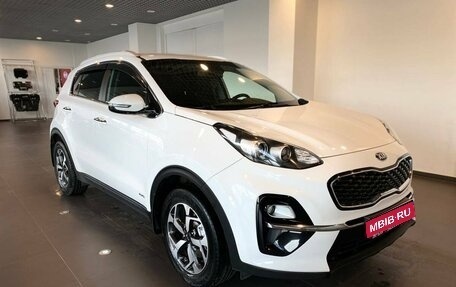 KIA Sportage IV рестайлинг, 2018 год, 2 100 000 рублей, 1 фотография