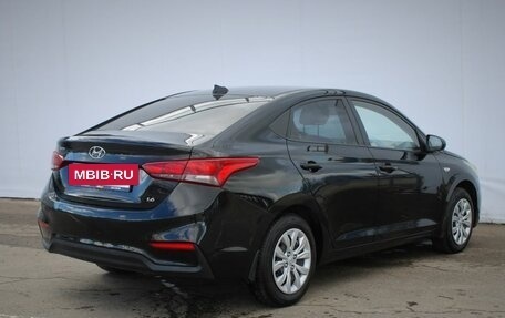 Hyundai Solaris II рестайлинг, 2018 год, 815 000 рублей, 7 фотография