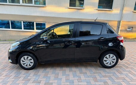 Toyota Vitz, 2018 год, 1 070 000 рублей, 6 фотография