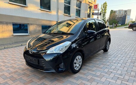 Toyota Vitz, 2018 год, 1 070 000 рублей, 7 фотография
