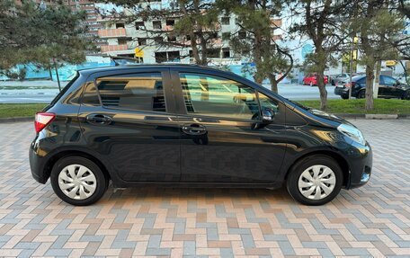 Toyota Vitz, 2018 год, 1 070 000 рублей, 3 фотография