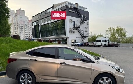 Hyundai Solaris II рестайлинг, 2013 год, 650 000 рублей, 3 фотография