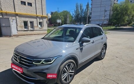 Volkswagen Tiguan II, 2022 год, 4 450 000 рублей, 5 фотография