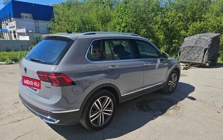 Volkswagen Tiguan II, 2022 год, 4 450 000 рублей, 6 фотография