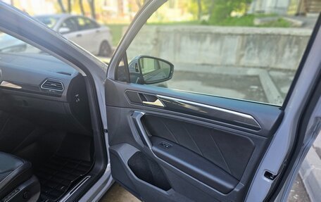 Volkswagen Tiguan II, 2022 год, 4 450 000 рублей, 18 фотография
