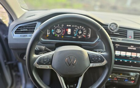 Volkswagen Tiguan II, 2022 год, 4 450 000 рублей, 27 фотография