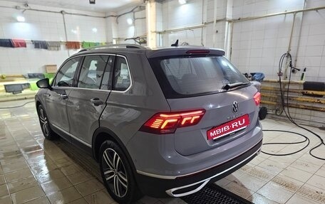 Volkswagen Tiguan II, 2022 год, 4 450 000 рублей, 30 фотография