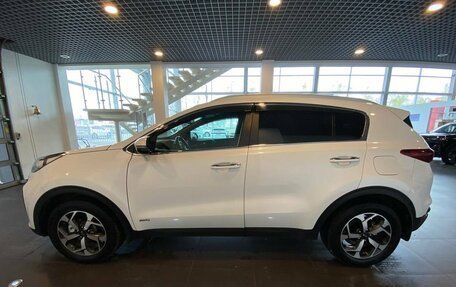 KIA Sportage IV рестайлинг, 2018 год, 2 100 000 рублей, 6 фотография