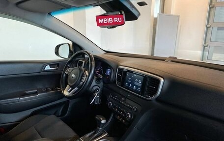 KIA Sportage IV рестайлинг, 2018 год, 2 100 000 рублей, 11 фотография