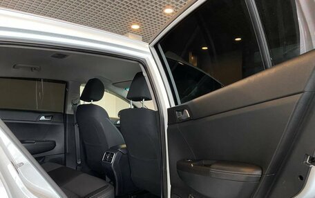 KIA Sportage IV рестайлинг, 2018 год, 2 100 000 рублей, 25 фотография