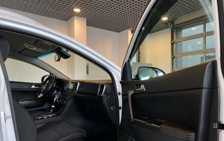 KIA Sportage IV рестайлинг, 2018 год, 2 100 000 рублей, 26 фотография