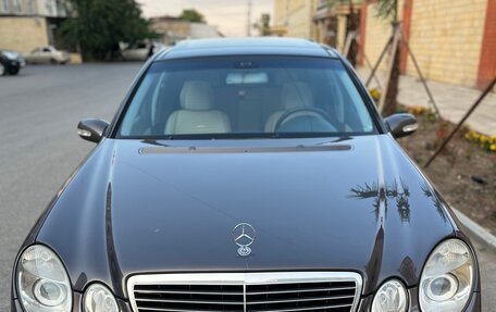 Mercedes-Benz E-Класс, 2005 год, 1 200 000 рублей, 15 фотография