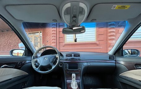 Mercedes-Benz E-Класс, 2005 год, 1 200 000 рублей, 11 фотография