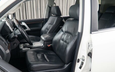 Toyota Land Cruiser 200, 2016 год, 5 149 000 рублей, 10 фотография