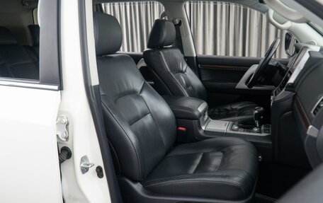 Toyota Land Cruiser 200, 2016 год, 5 149 000 рублей, 8 фотография