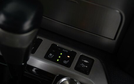 Toyota Land Cruiser 200, 2016 год, 5 149 000 рублей, 28 фотография