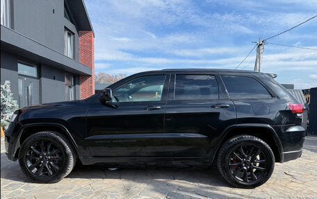 Jeep Grand Cherokee, 2018 год, 3 800 000 рублей, 10 фотография
