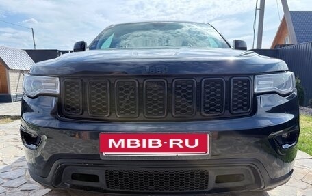 Jeep Grand Cherokee, 2018 год, 3 800 000 рублей, 2 фотография