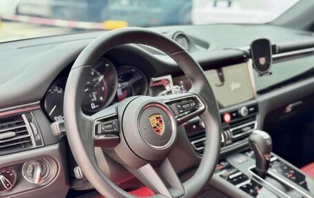 Porsche Macan I рестайлинг, 2022 год, 4 750 000 рублей, 7 фотография