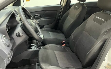 Renault Sandero II рестайлинг, 2019 год, 950 000 рублей, 5 фотография