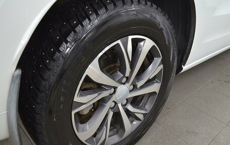 Haval Jolion, 2023 год, 1 640 000 рублей, 8 фотография