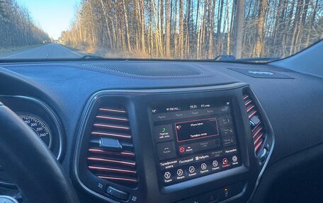 Jeep Cherokee, 2018 год, 3 350 000 рублей, 11 фотография