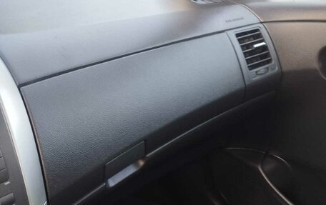 Toyota Corolla, 2012 год, 1 300 000 рублей, 16 фотография