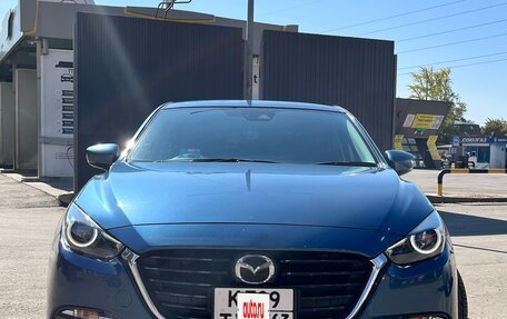 Mazda Axela, 2016 год, 1 350 000 рублей, 1 фотография