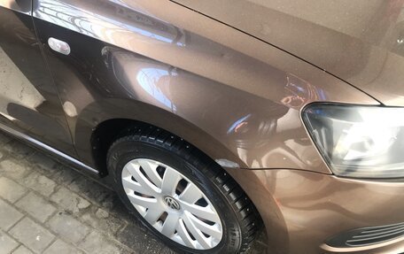 Volkswagen Polo VI (EU Market), 2015 год, 700 000 рублей, 18 фотография