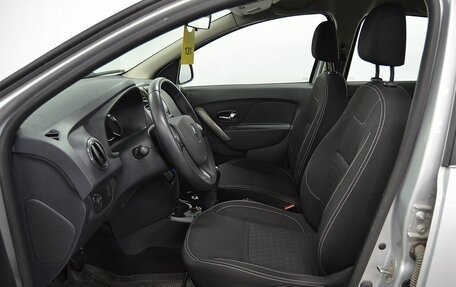 Renault Logan II, 2015 год, 790 000 рублей, 10 фотография