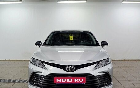 Toyota Camry, 2021 год, 2 670 000 рублей, 6 фотография