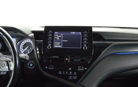 Toyota Camry, 2021 год, 2 670 000 рублей, 16 фотография