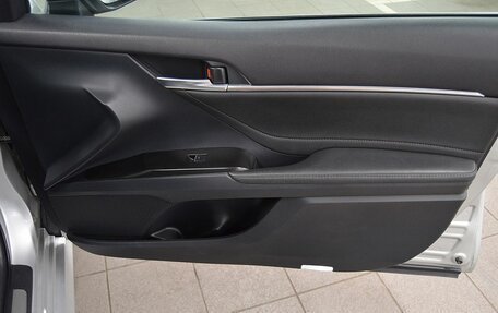 Toyota Camry, 2021 год, 2 670 000 рублей, 24 фотография