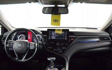 Toyota Camry, 2021 год, 2 670 000 рублей, 20 фотография