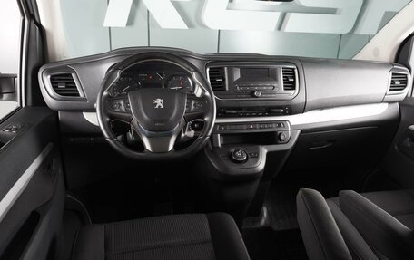 Peugeot Traveller I, 2018 год, 2 899 000 рублей, 6 фотография