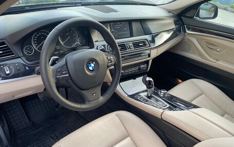 BMW 5 серия, 2012 год, 1 720 000 рублей, 8 фотография
