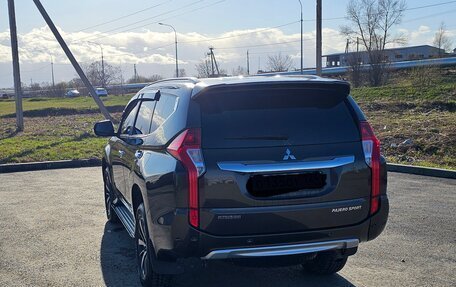 Mitsubishi Pajero Sport III рестайлинг, 2017 год, 3 450 000 рублей, 12 фотография