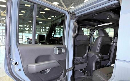 Jeep Wrangler, 2024 год, 17 200 000 рублей, 38 фотография