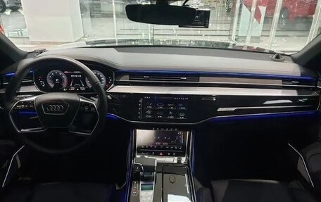 Audi A8, 2022 год, 9 312 353 рублей, 6 фотография