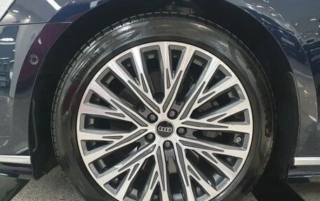 Audi A8, 2022 год, 9 312 353 рублей, 5 фотография