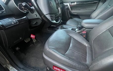 KIA Sorento II рестайлинг, 2013 год, 1 940 000 рублей, 24 фотография