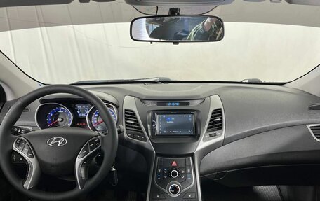Hyundai Elantra V, 2015 год, 1 070 000 рублей, 11 фотография