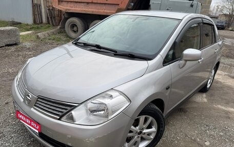 Nissan Tiida, 2004 год, 485 000 рублей, 2 фотография