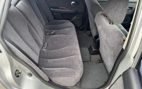 Nissan Tiida, 2004 год, 485 000 рублей, 24 фотография